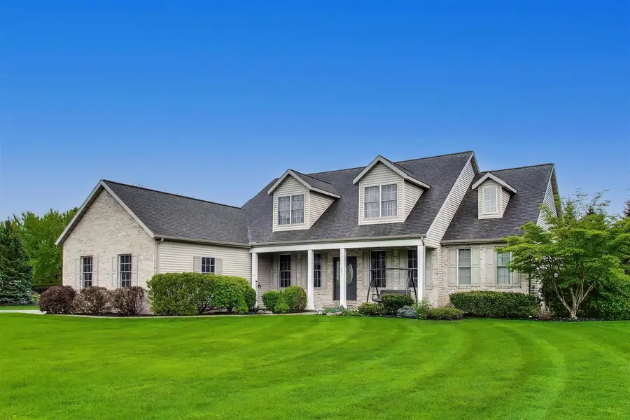 292 River Run, Saint Joseph, MI 49085 - #2
