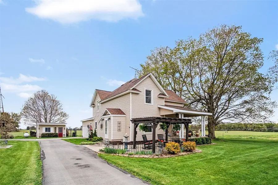 6423 Briggs, Greenville, MI 48838 - #3