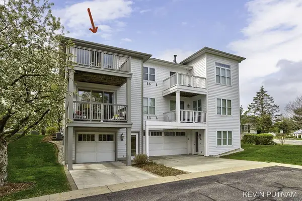 221B Outlook #(2), Douglas, MI 49406