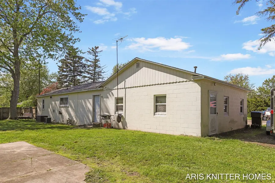 2756 Beeline, Holland, MI 49424 - #3