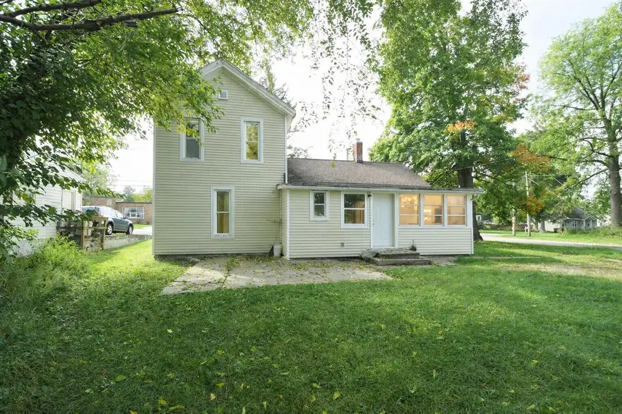 501 E Paw Paw, Paw Paw, MI 49079 - #2