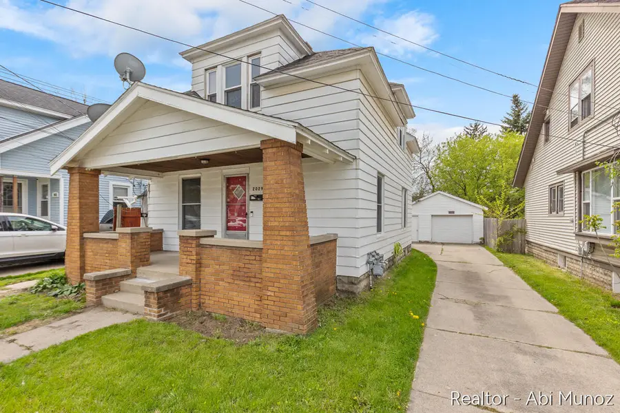2029 Arnold, Wyoming, MI 49509 - #3