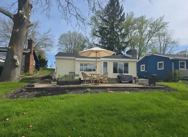 336 Dewey Lake, Brooklyn, MI 49230