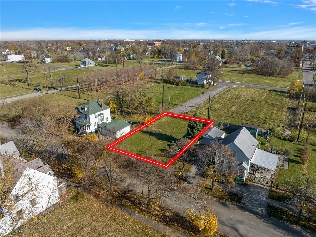 1444-448 Fischer, Detroit, MI 48214 - #1
