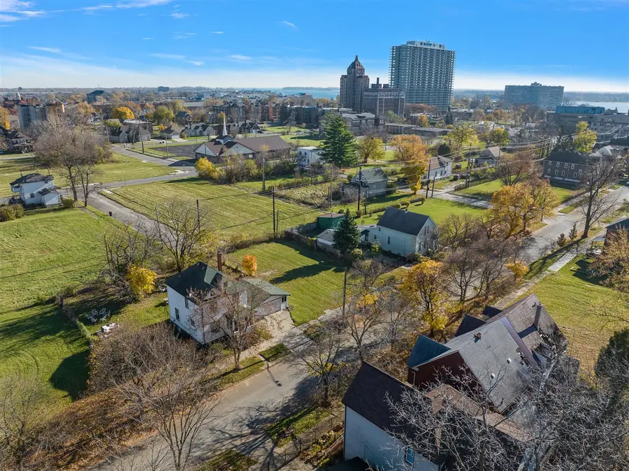 1444-448 Fischer, Detroit, MI 48214 - #3
