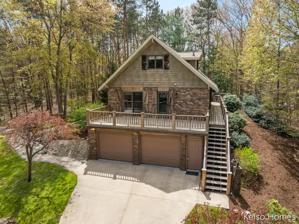16184 Ransom, Holland, MI 49424