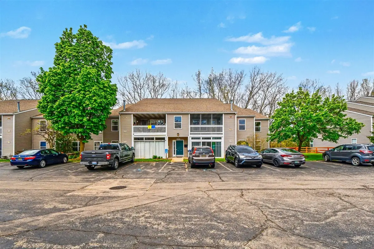 3101 Poplar Creek #302, Grand Rapids, MI 49512 - #1