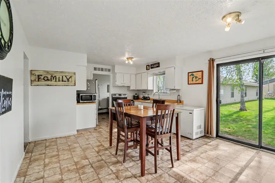 224 Charles, Otsego, MI 49078 - #3