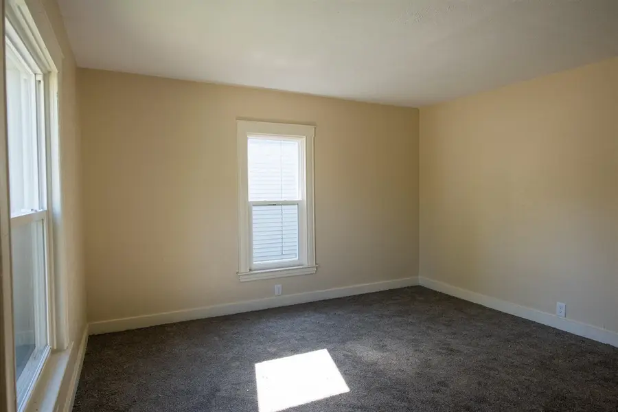 112 E Clay, Kalamazoo, MI 49007 - #3