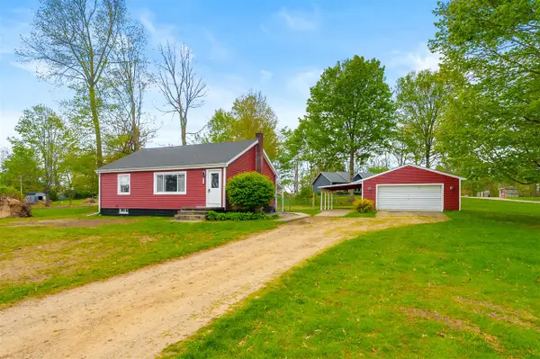 984 Miller, Plainwell, MI 49080