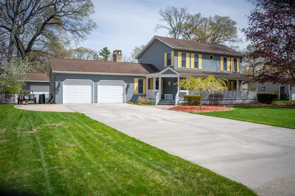 1086 Ivanhoe, Muskegon, MI 49445