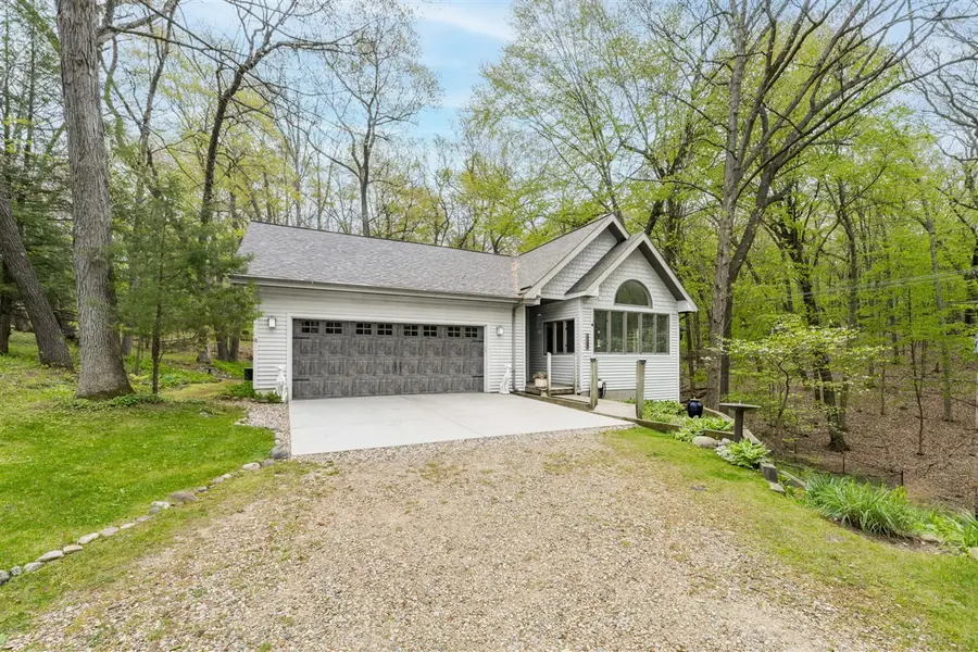 8933 W F, Kalamazoo, MI 49009 - #2