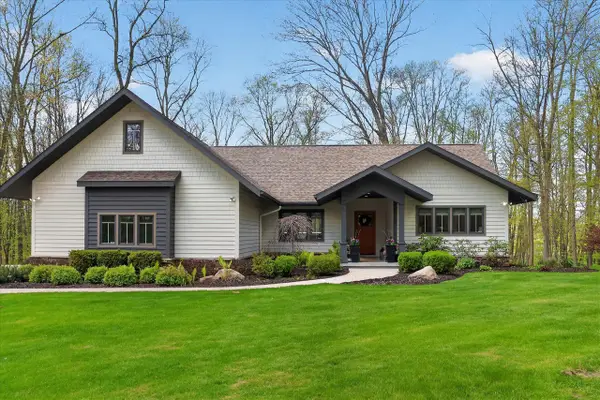 1901 Mccabe, Lowell, MI 49331