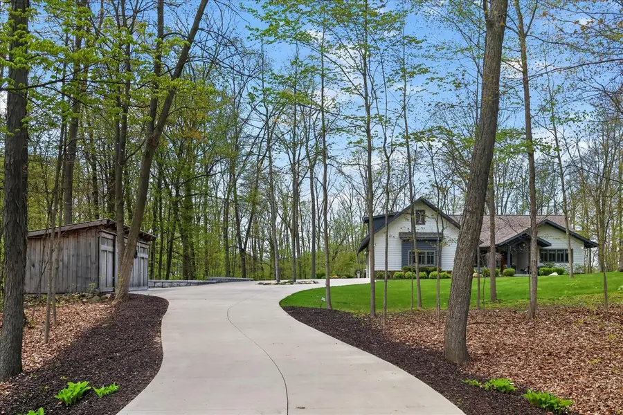 1901 Mccabe, Lowell, MI 49331 - #2