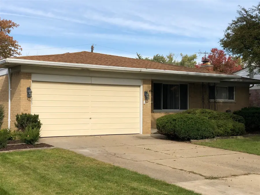 33455 Elgin, Sterling Heights, MI 48310 - #2