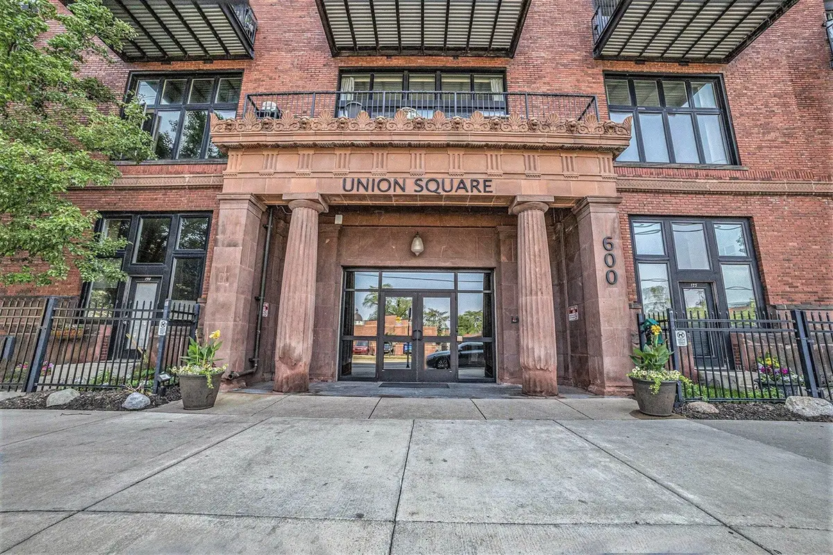 600 Broadway #402, Grand Rapids, MI 49504 - #1
