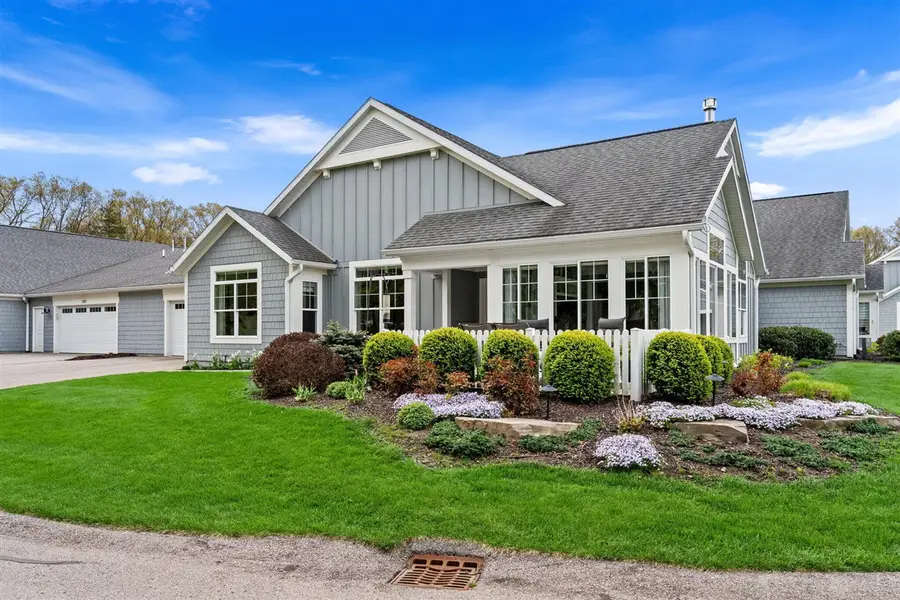 195 Janes View, Holland, MI 49424 - #2