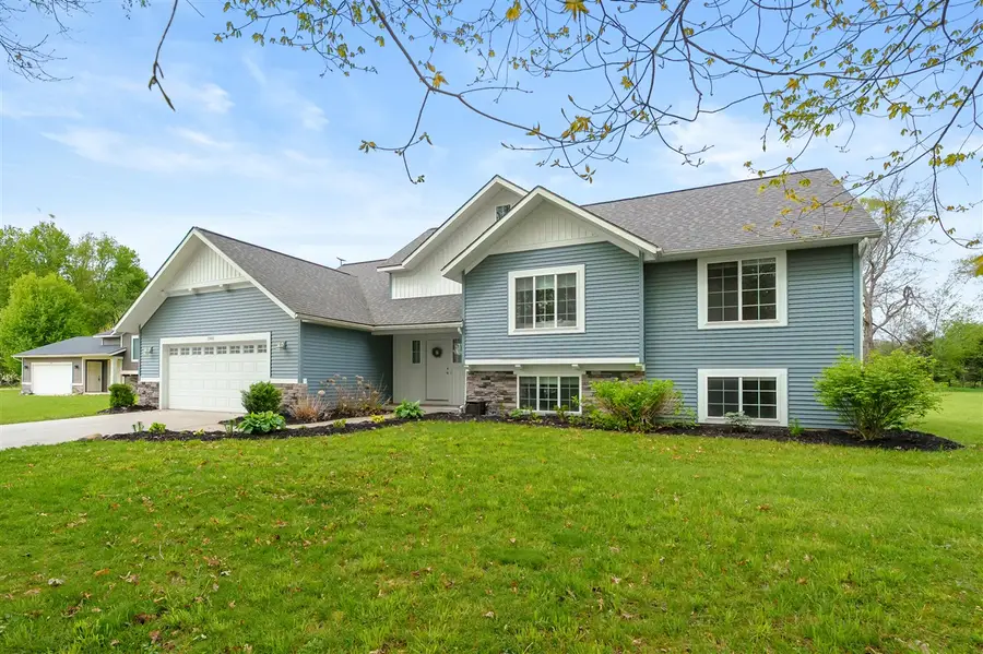 1946 Cygnet, Otsego, MI 49078 - #2