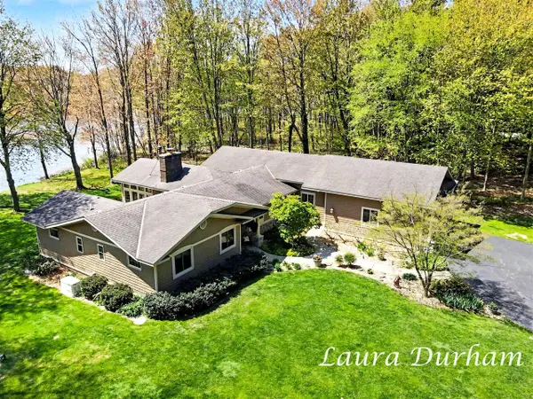 3636 Vienna Stras, Saugatuck, MI 49453