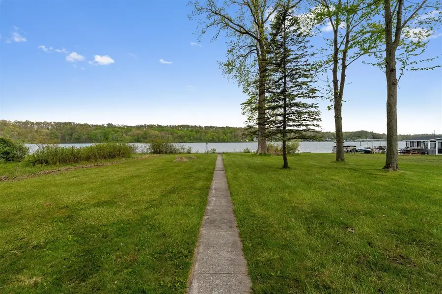 65351 E Peninsula, Cassopolis, MI 49031 - #3