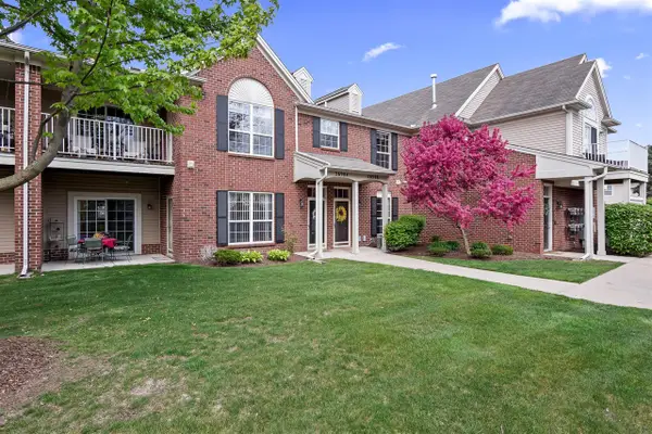 26984 Carrington #045, Harrison Twp, MI 48045