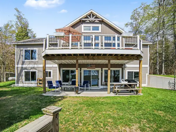 5203 W Bald Eagle, Ludington, MI 49431