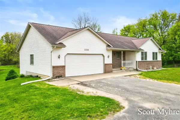 2250 Barry, Hudsonville, MI 49426