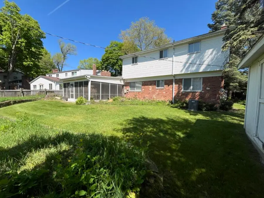 21377 Concord, Southfield, MI 48076 - #2