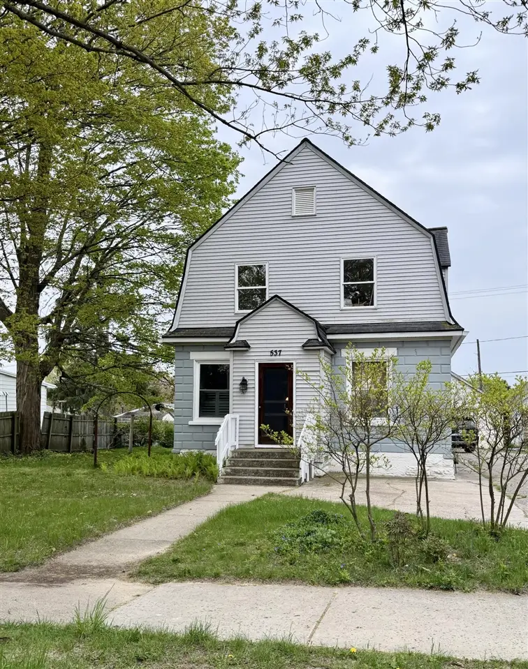537 W Main, Fennville, MI 49408 - #2