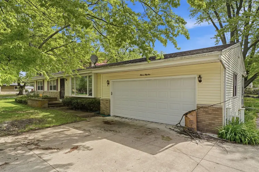 1551 Pontiac, Fair Plain, MI 49022 - #2