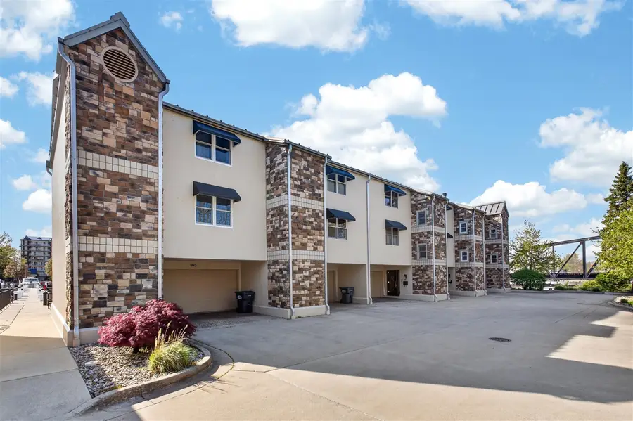306 Water, Saint Joseph, MI 49085 - #3