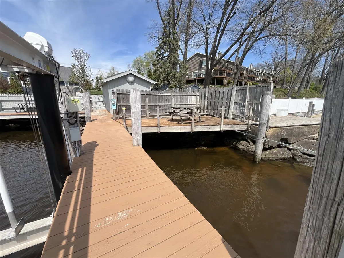 36 N Shore, South Haven, MI 49090 - #1