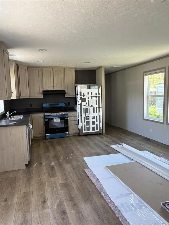 1565 M-63 #49, Benton Harbor, MI 49022 - #3