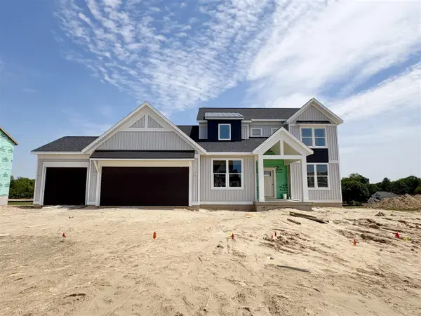 7106 Kettle Dale, Alto, MI 49302