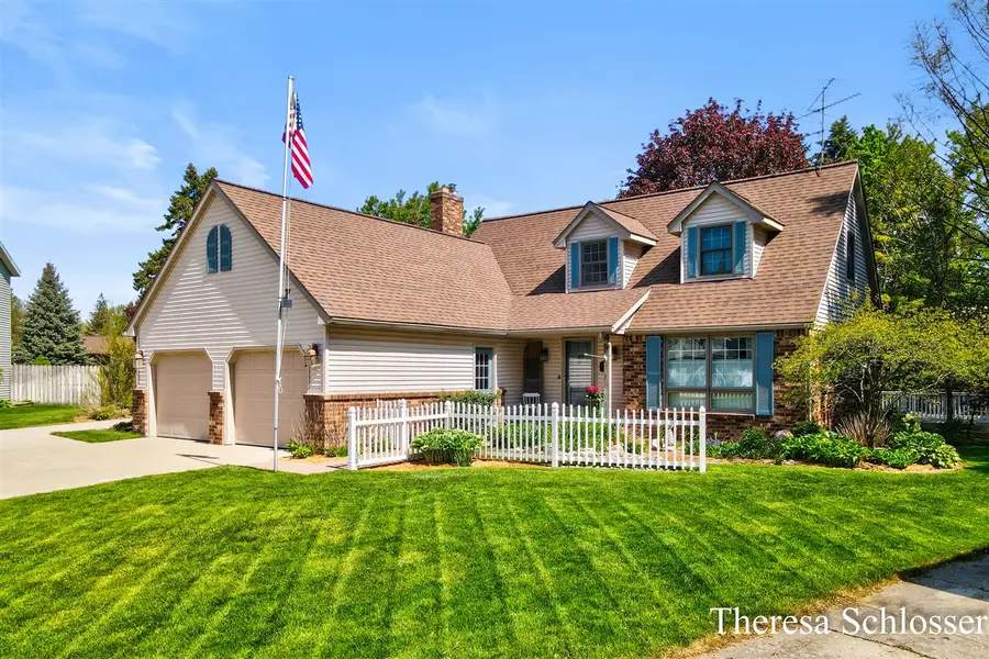 3704 Piute, Grandville, MI 49418 - #2