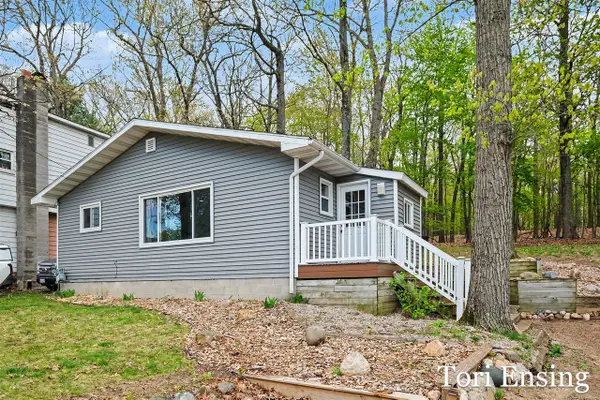 16950 Shawano, Sand Lake, MI 49343