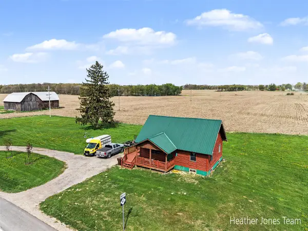 8038 N Greenville, Lakeview, MI 48850