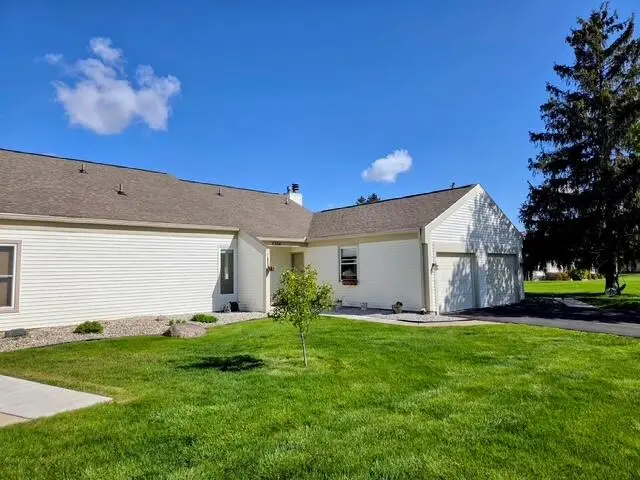 7334 Creekside #23, Lansing, MI 48917 - #2