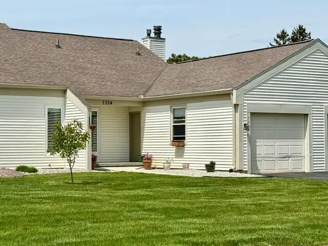 7334 Creekside #23, Lansing, MI 48917 - #3