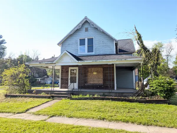 115 E Cass, Bangor, MI 49013