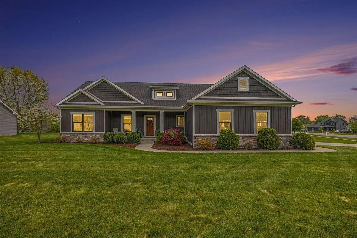 4001 Fox Woods, Saint Joseph, MI 49085 - #1