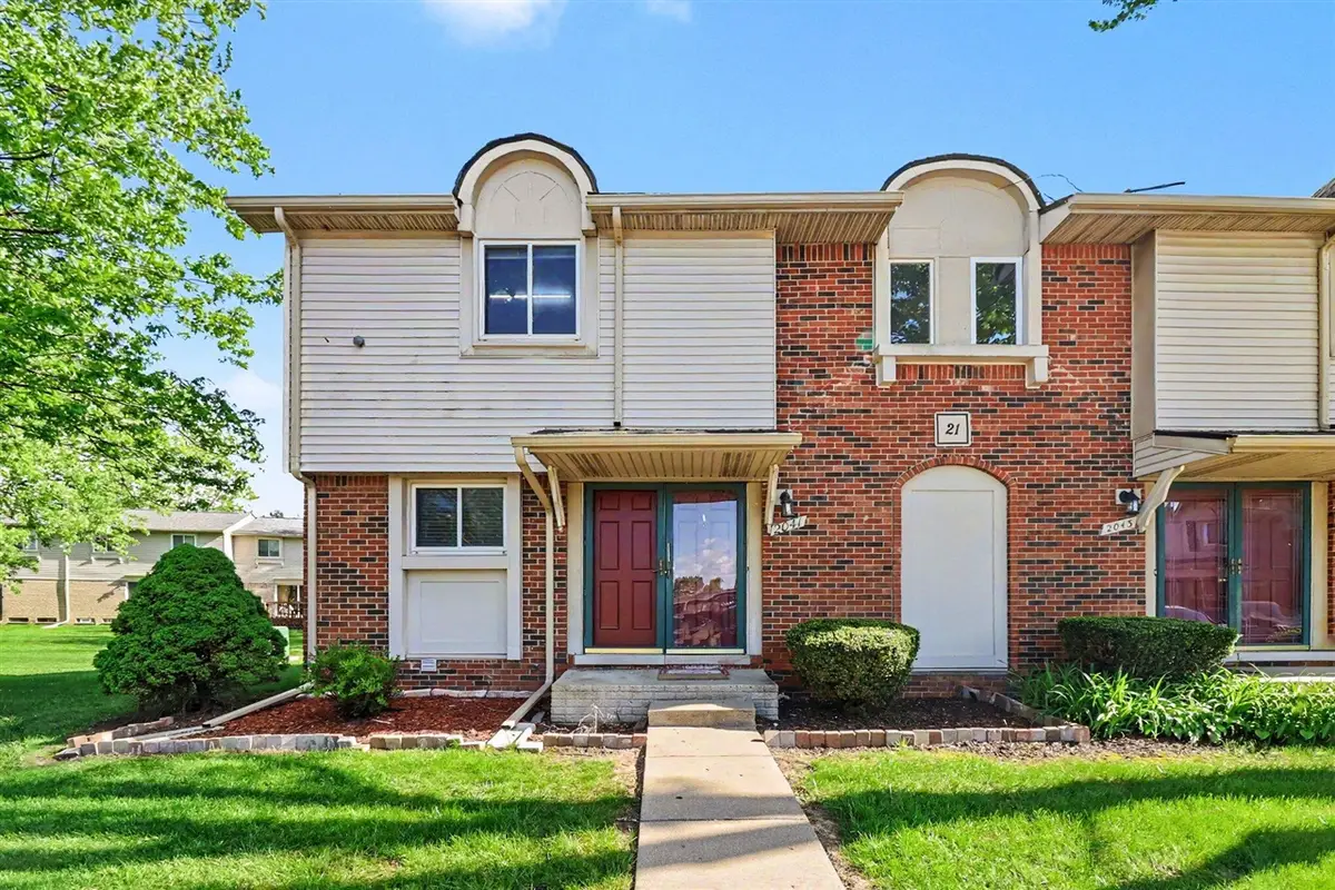 2041 W Franklin, Canton, MI 48187 - #1