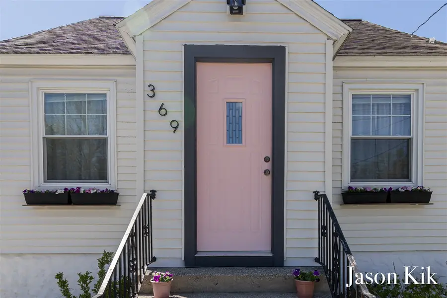 369 N 3rd, Fruitport, MI 49415 - #2
