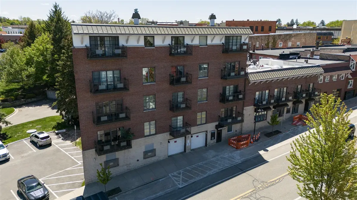 516 Williams #5, South Haven, MI 49090 - #1