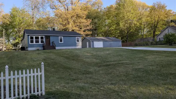 930 N Mill Iron, Muskegon, MI 49442