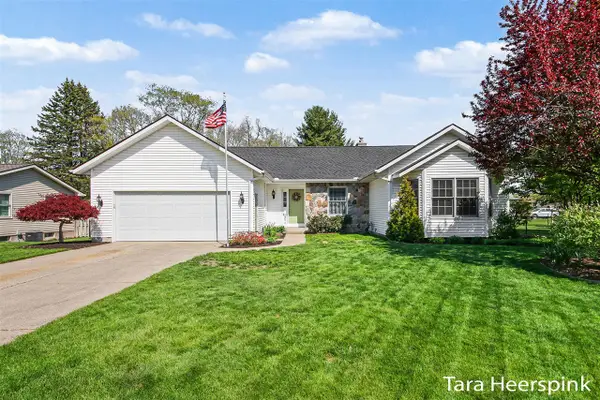 2077 Fernwood, Jenison, MI 49428