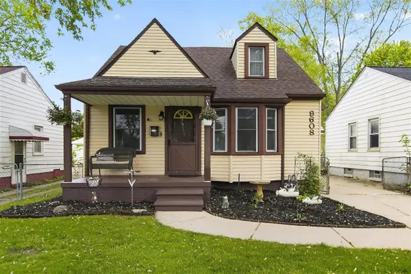 9608 Tecumseh, Redford, MI 48239