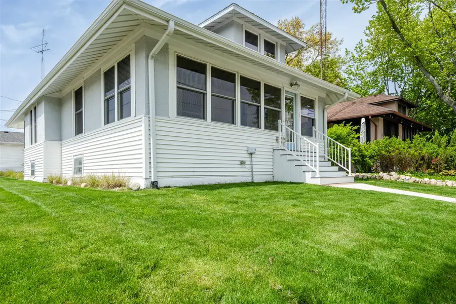 1804 S State, Saint Joseph, MI 49085 - #2