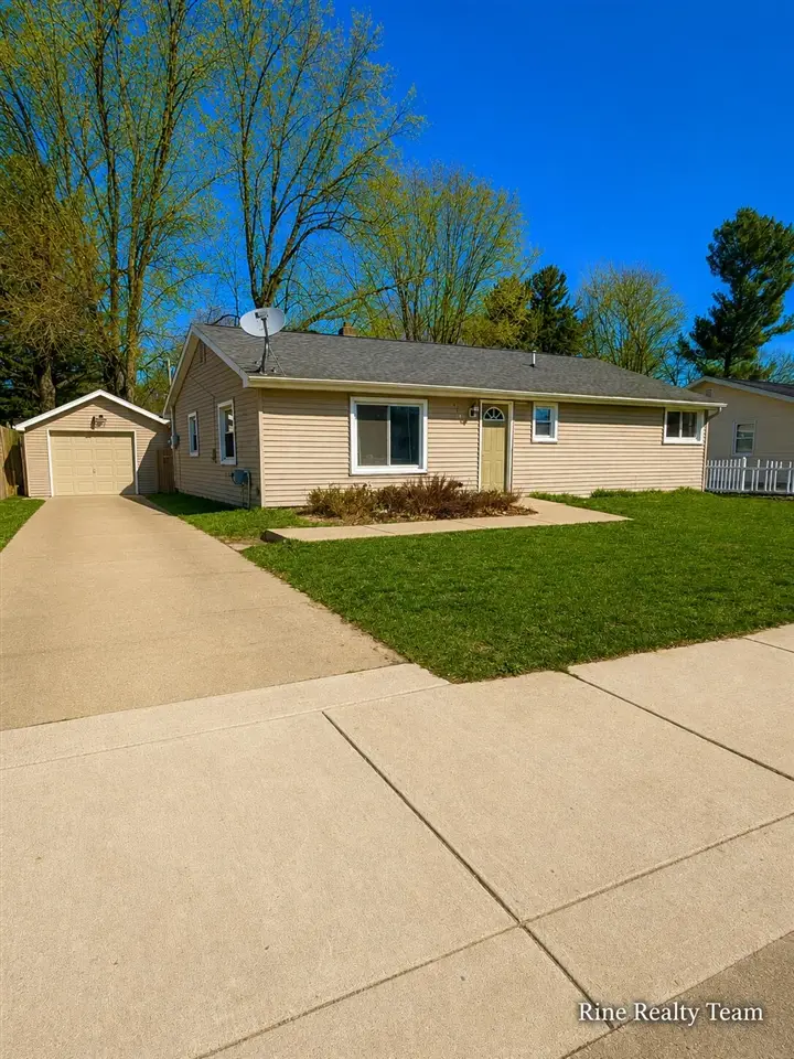 714 Cherry, Charlotte, MI 48813 - #1