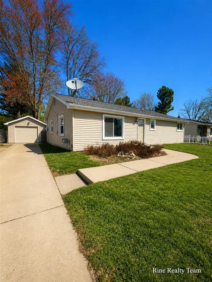 714 Cherry, Charlotte, MI 48813 - #2